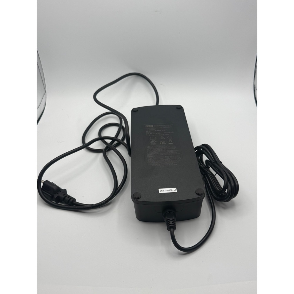 GVE Battery Charger GC330-2940900-1F 29.4V 9A Black SeaGull Li-ion Power Supply